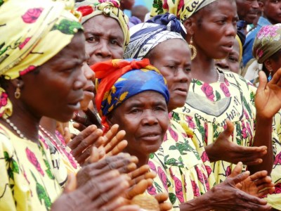 Femmes au village